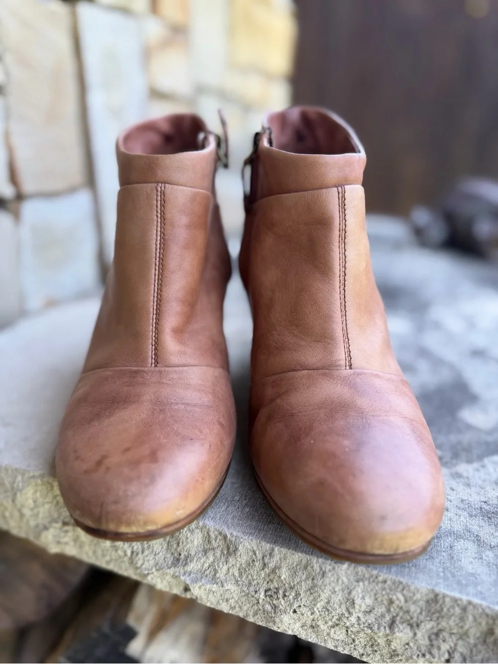 UGG Tan Leather Carmine Wedge Ankle Boots Sz-8.5. N.